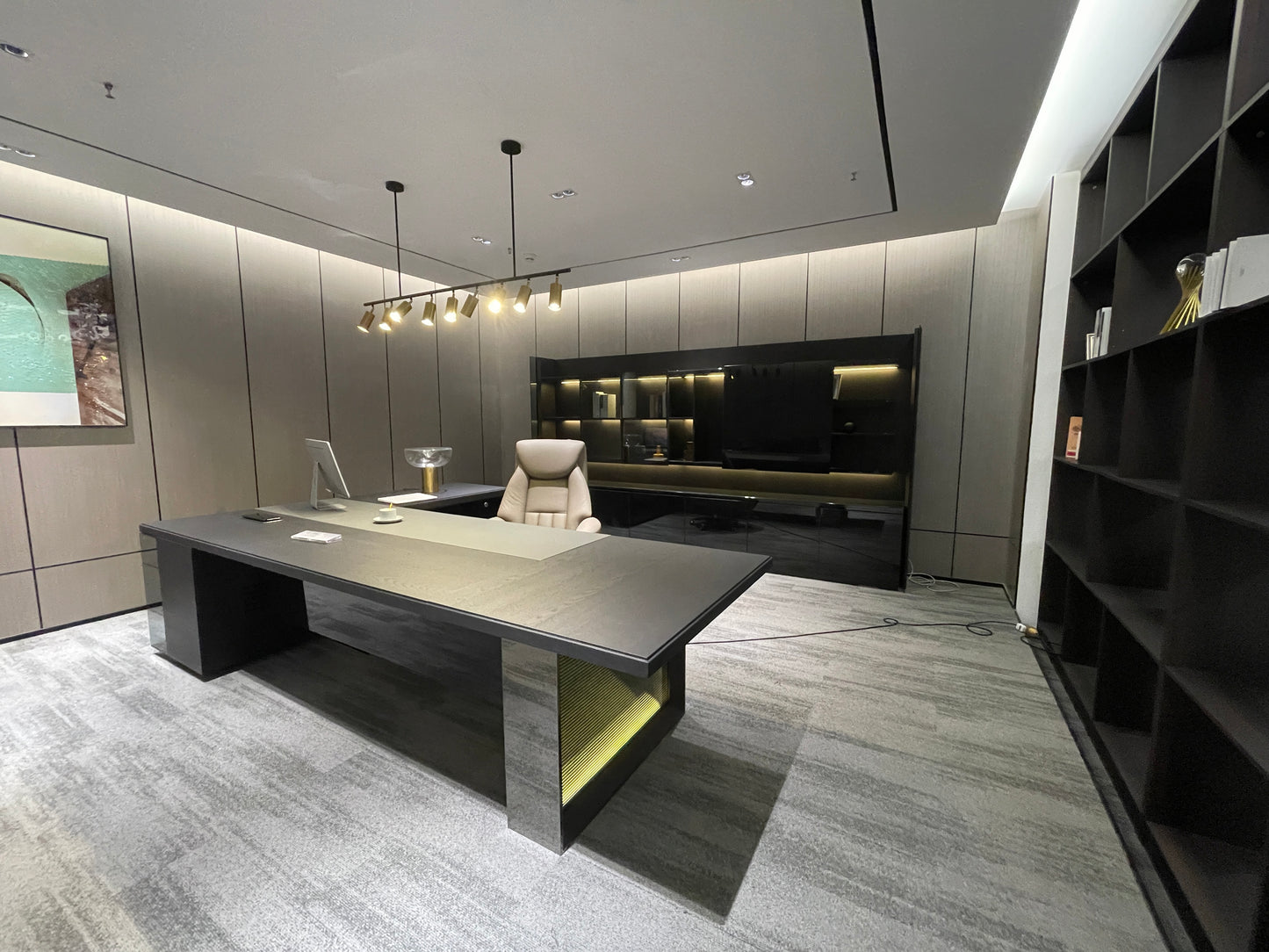 Obsidian Luxury Executive Desk | L-Shaped Manager Workstation with Illuminated Base