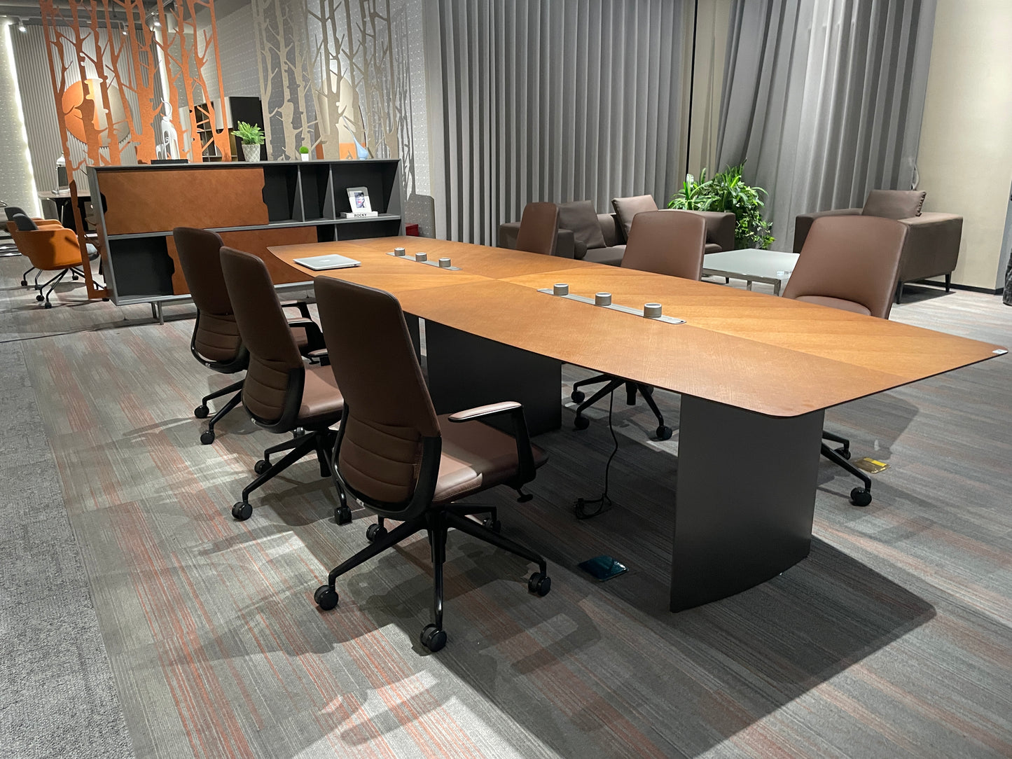 Heritage Series Boat-Shaped Executive Conference Table