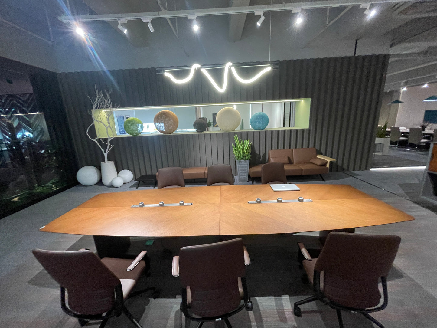 Heritage Series Boat-Shaped Executive Conference Table