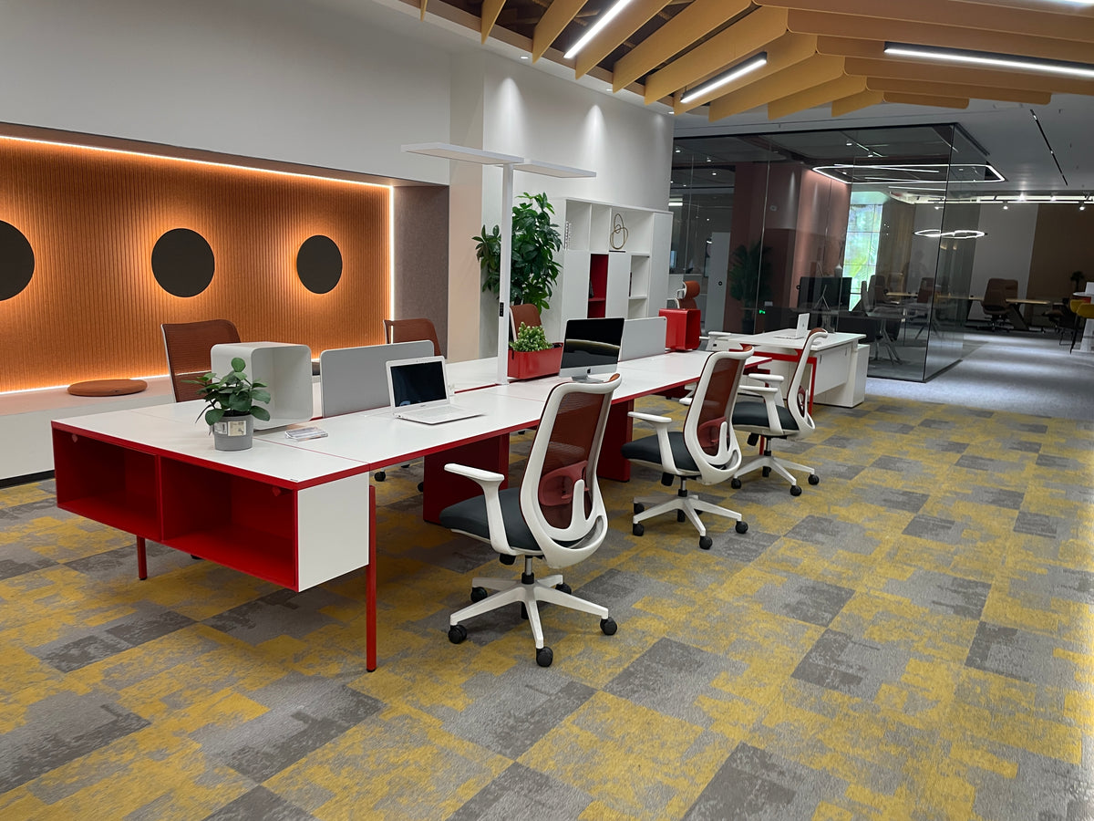 Integra Modular Open-Plan Office Workstation with Built-in Overhead Lighting