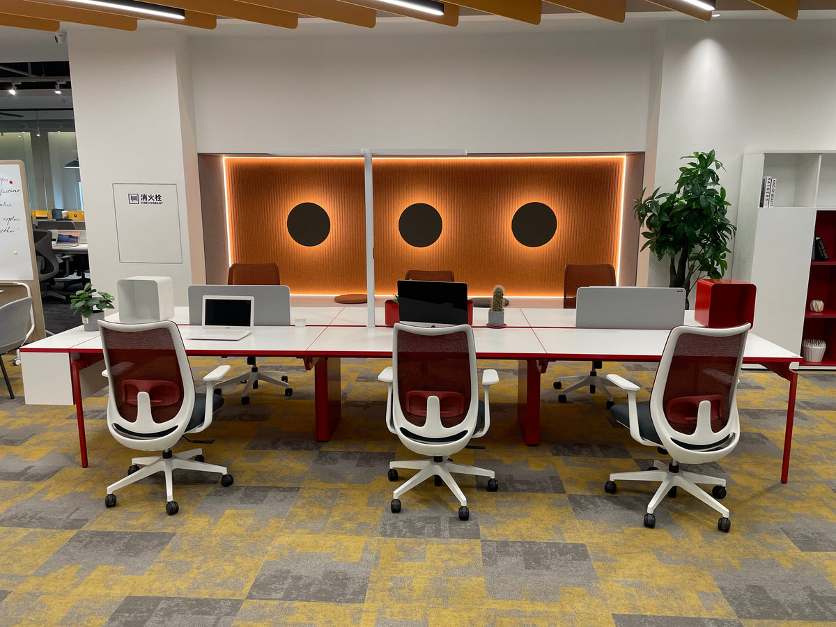 Integra Modular Open-Plan Office Workstation with Built-in Overhead Lighting