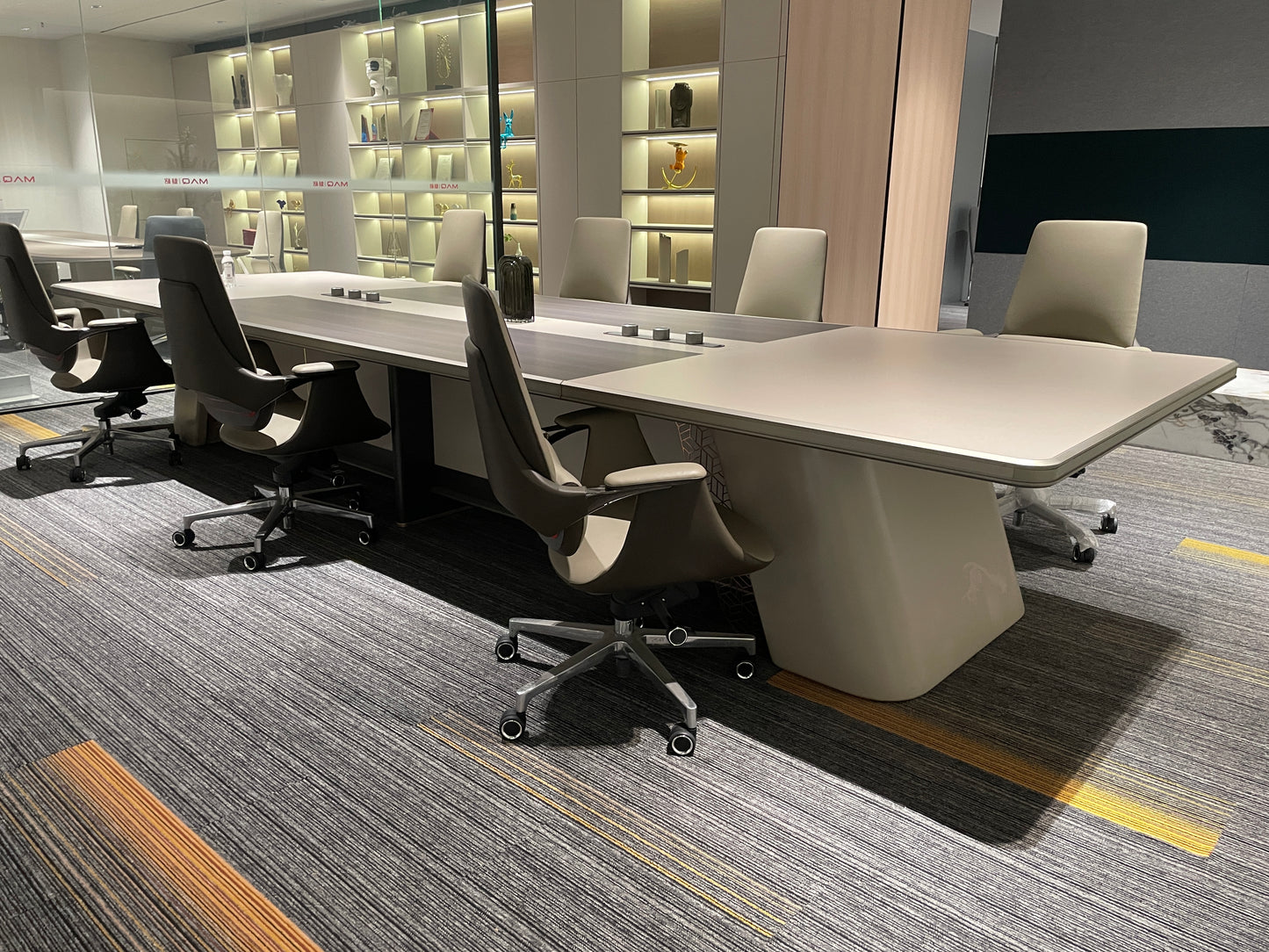 Horizon Series Dual-Tone Executive Conference Table