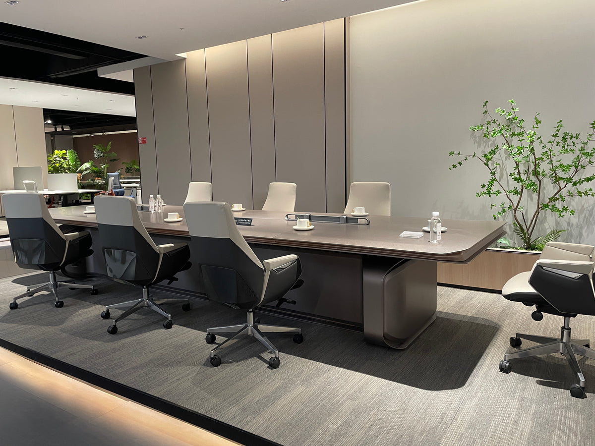 Horizon Series Luxury Executive Conference Table with Capsule Base