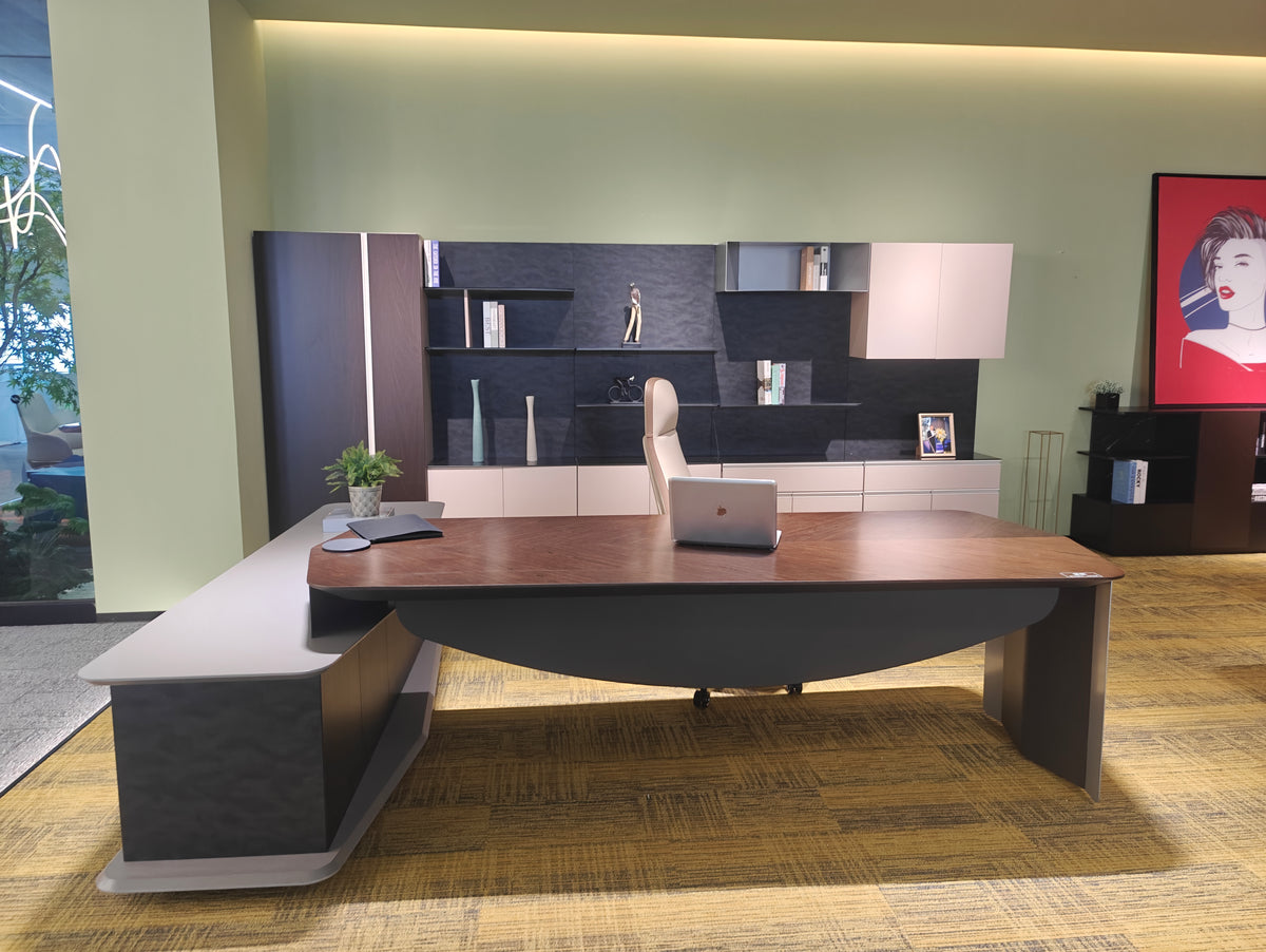 Contemporary Boat-Shaped Executive Desk | Curved L-Shaped Creative Director Workstation